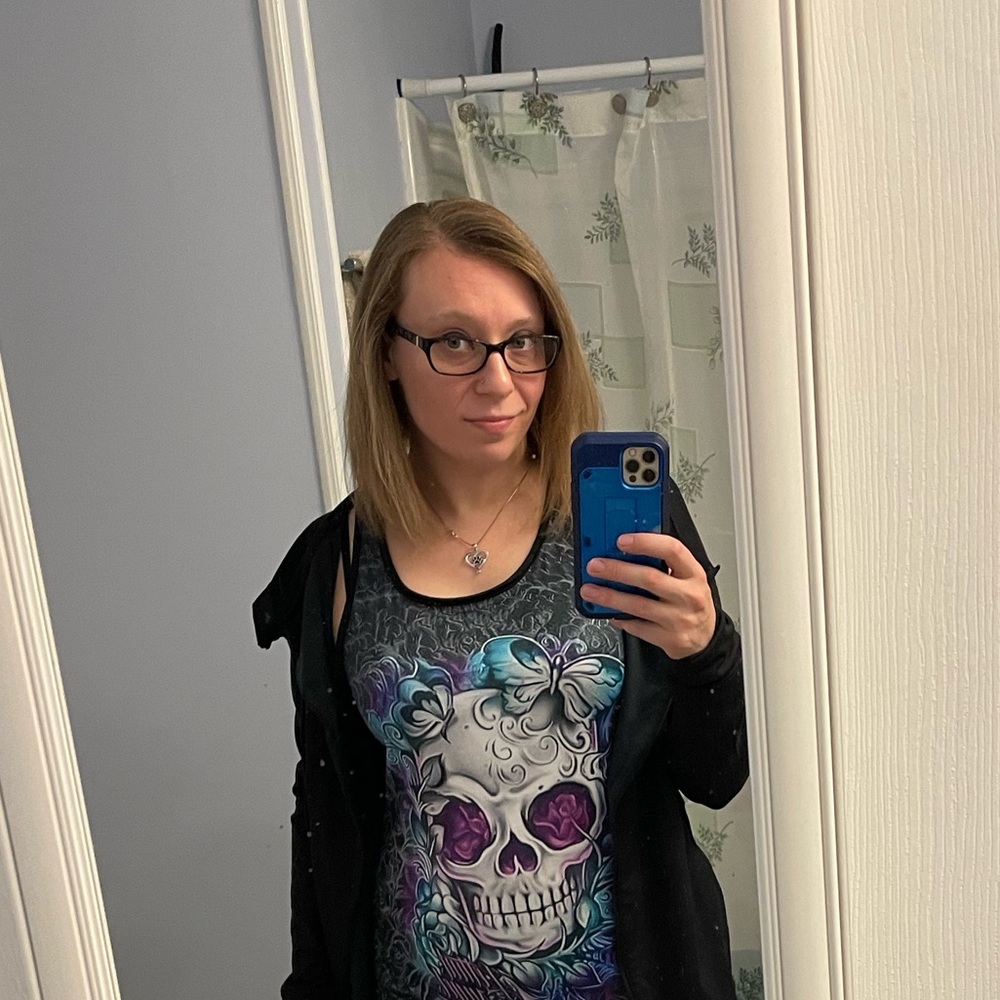 Meet your Posher, Lauren